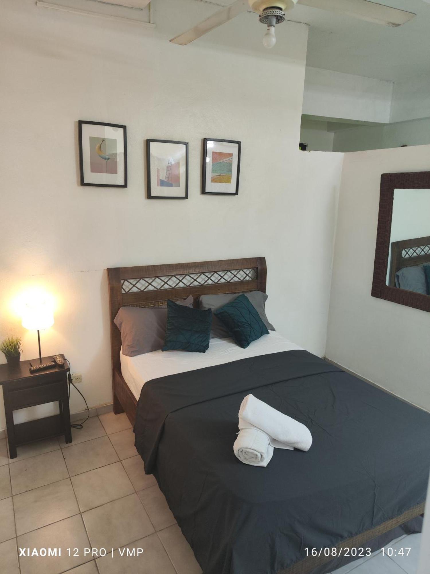 Aparthotel Genova Santo Domingo Bagian luar foto
